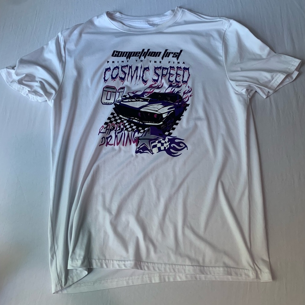 white graphic tee
